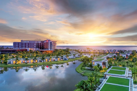 Mövenpick Resort Waverly Phú Quốc: Khu nghỉ dưỡng biển đảo tốt nhất châu Á
