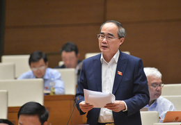 Ông Nguyễn Thiện Nhân: Đầu tàu kinh tế TP.HCM cần kinh phí 'mua dầu để chạy lại'