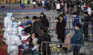 Số ca nhiễm COVID-19 tăng cao kỷ lục, Bắc Kinh hủy bỏ một loạt sự kiện