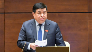TRỰC TIẾP: Bộ trưởng Kế hoạch và Đầu tư tiếp tục trả lời chất vấn trước Quốc hội