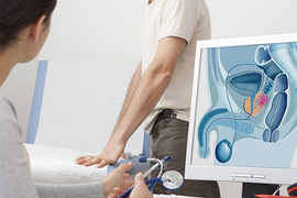 Gần một nửa đàn ông không biết gì về căn bệnh ung thư rủi ro hàng đầu ở nam giới