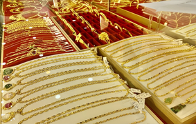 Thị trường tuần qua: VMD giảm sàn vì Chủ tịch bị khởi tố, giá vàng cao nhất năm