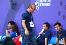 HLV Park Hang Seo thẩm định người kế nhiệm ở U23 Việt Nam