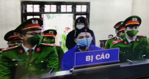 Xét xử vụ giết chủ nợ, đốt xác: Người vợ phủ nhận lời khai của chồng