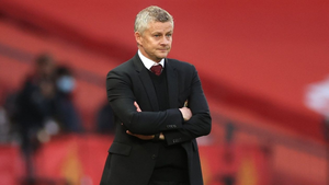 Ban lãnh đạo MU ngấm ngầm 'đâm sau lưng' Solskjaer