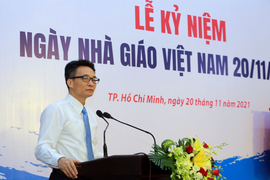 Phó Thủ tướng Vũ Đức Đam: 'Trong gian khó, chúng ta vẫn phải đứng lên mạnh mẽ'