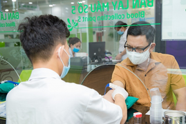 Thu Cúc TCI tặng 3.000 xét nghiệm tầm soát ung thư nhân ra mắt cơ sở mới