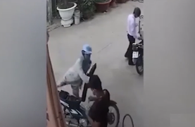 Cô gái 'quên não' khi đổ xăng