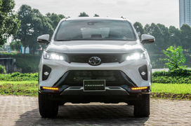 Toyota Fortuner: SUV đẹp với nhiều 'đặc quyền' cho người dùng tháng 11