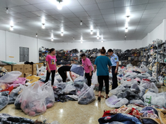 Tuyên Quang: Đột kích cơ sở kinh doanh online hàng nghìn sản phẩm nhập lậu