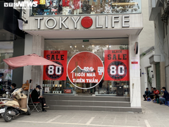 Ảnh: Khuyến mại tràn ngập phố Hà Nội, cơ hội tiết kiệm cho người tiêu dùng