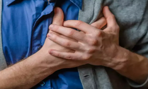 Các dấu hiệu phổ biến của cơn đau tim liên quan đến dạ dày