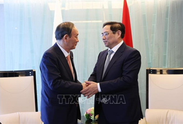 Thủ tướng Phạm Minh Chính tiếp cựu Thủ tướng Nhật Bản Suga Yoshihide