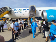 Khánh Hòa đón những du khách quốc tế đầu tiên sau 2 năm tạm dừng