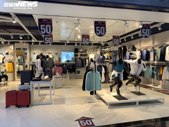 Black Friday vắng vẻ chưa từng có tại Hà Nội