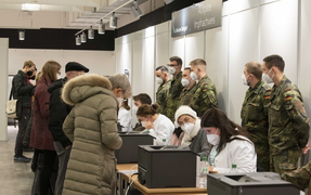 Thêm một quốc gia châu Âu ghi nhận ca nhiễm siêu biến chủng Omicron 