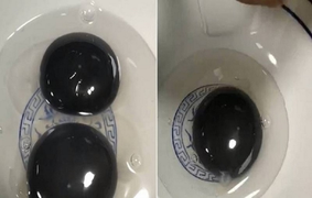 Video: Kỳ lạ ngỗng đẻ trứng màu đen bất thường