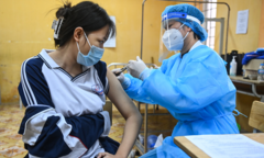 Hà Nội dừng tiêm 2 lô vaccine Pfizer vừa được gia hạn thêm 3 tháng