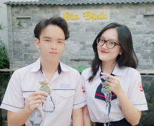 Làm phim ngắn về rác thải nhựa, hai học sinh giành huy chương Bạc quốc tế