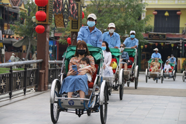 Quảng Nam bỏ quy định giấy xét nghiệm đối với người đi du lịch cuối tuần