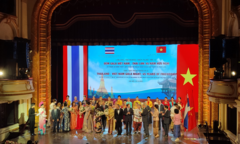 Đêm Gala kỷ niệm 45 năm tình hữu nghị Thái Lan-Việt Nam