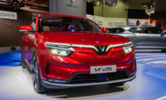 Vingroup chuyển toàn bộ cổ phần VinFast sang công ty con tại Singapore