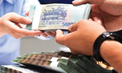 Thưởng Tết Nhâm Dần: Doanh nghiệp cuống cuồng lo, công nhân thấp thỏm chờ