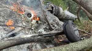 Rơi trực thăng chở Tổng tham mưu trưởng quân đội Ấn Độ