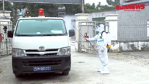 Video: Trạm y tế lưu động điều trị F0 ở Hà Nội hoạt động thế nào?