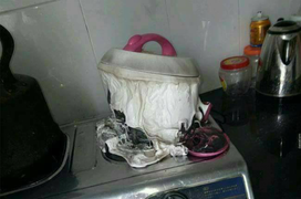 Cúp điện, cô gái xoay xở nấu cơm và cái kết gây ‘ngỡ ngàng, ngơ ngác, bật ngửa’