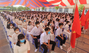 Quảng Ninh thưởng 700 triệu đồng cho học sinh đoạt giải quốc tế