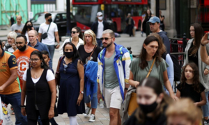 Biến chủng Omicron 'lan nhanh ở Anh hơn Nam Phi'