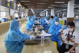 Hà Nội yêu cầu người lao động thực hiện nghiêm các biện pháp phòng, chống dịch