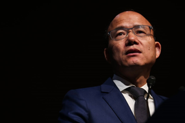 Tỷ phú Trung Quốc 'méo mặt' vì đánh cược vào vaccine Mỹ