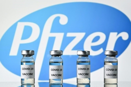 Có thể tiêm mũi 2 Moderna cho người tiêm mũi một Pfizer hoặc AstraZeneca