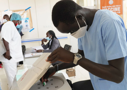 Châu Phi lại xuất hiện bệnh lạ, 89 người chết bí ẩn