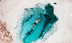 Chill hết cỡ tại những hồ muối không cần biết bơi vẫn nổi bồng bềnh siêu ảo
