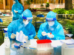 Ninh Bình tạm thời cách ly, xét nghiệm tất cả người từ Hà Nội về