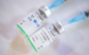 Omicron 'né' được vaccine COVID-19 của Sinopharm?