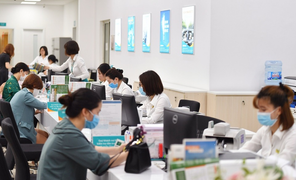 Du học sinh trở về, lương còn kém hơn học trong nước