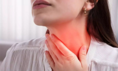 Mất bao lâu người nhiễm Omicron mới bộc lộ triệu chứng?