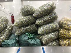 Có dấu hiệu giả nhãn hiệu Thuận Phát, hơn 28.000 lọ sa tế bị tạm giữ