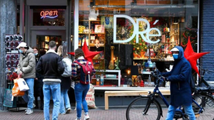 Loạt quốc gia 'mất' Giáng sinh vì biến chủng Omicron