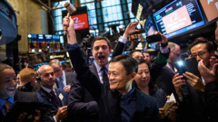 Tencent, Alibaba 'bốc hơi' khỏi top 10 thế giới về giá trị vốn hóa thị trường