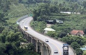 Cấp tập khởi công 8 tuyến giao thông hàng nghìn tỷ đồng ngay trước Tết