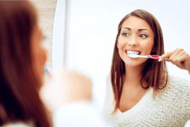 3 thực phẩm 'phá hỏng' hàm răng: Bí quyết cần làm để giữ răng chắc khỏe đến già