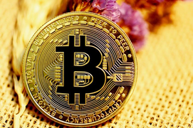 Giá Bitcoin hôm nay 30/3: Bitcoin lên đỉnh rồi ‘đổ đèo’