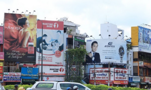 Doanh nghiệp quảng cáo quay cuồng trong đại dịch