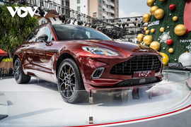 Ảnh chi tiết siêu SUV Aston Martin DBX gần 17 tỷ đồng tại Việt Nam