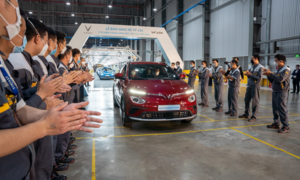 VinFast VF e34 xuất xưởng, khai mở kỷ nguyên ô tô điện thông minh tại Việt Nam